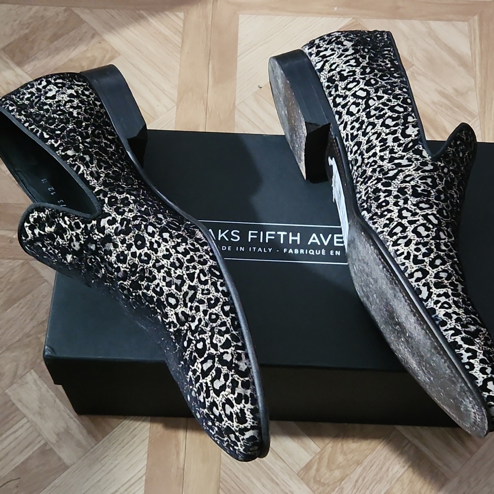 Shoes - Picture 2 of 4